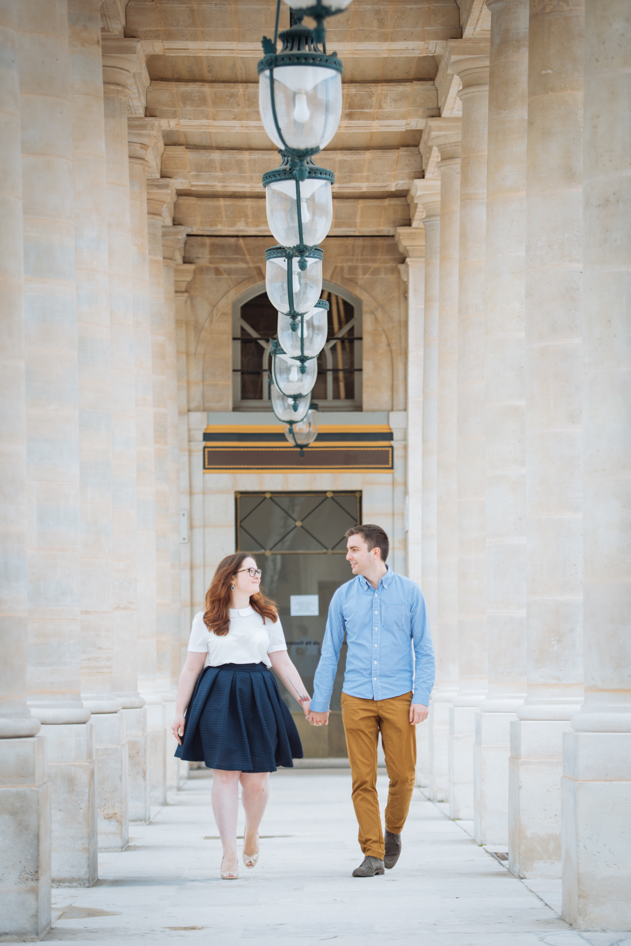 seance-engagement-paris-maldeme-photographe-palais royal-14