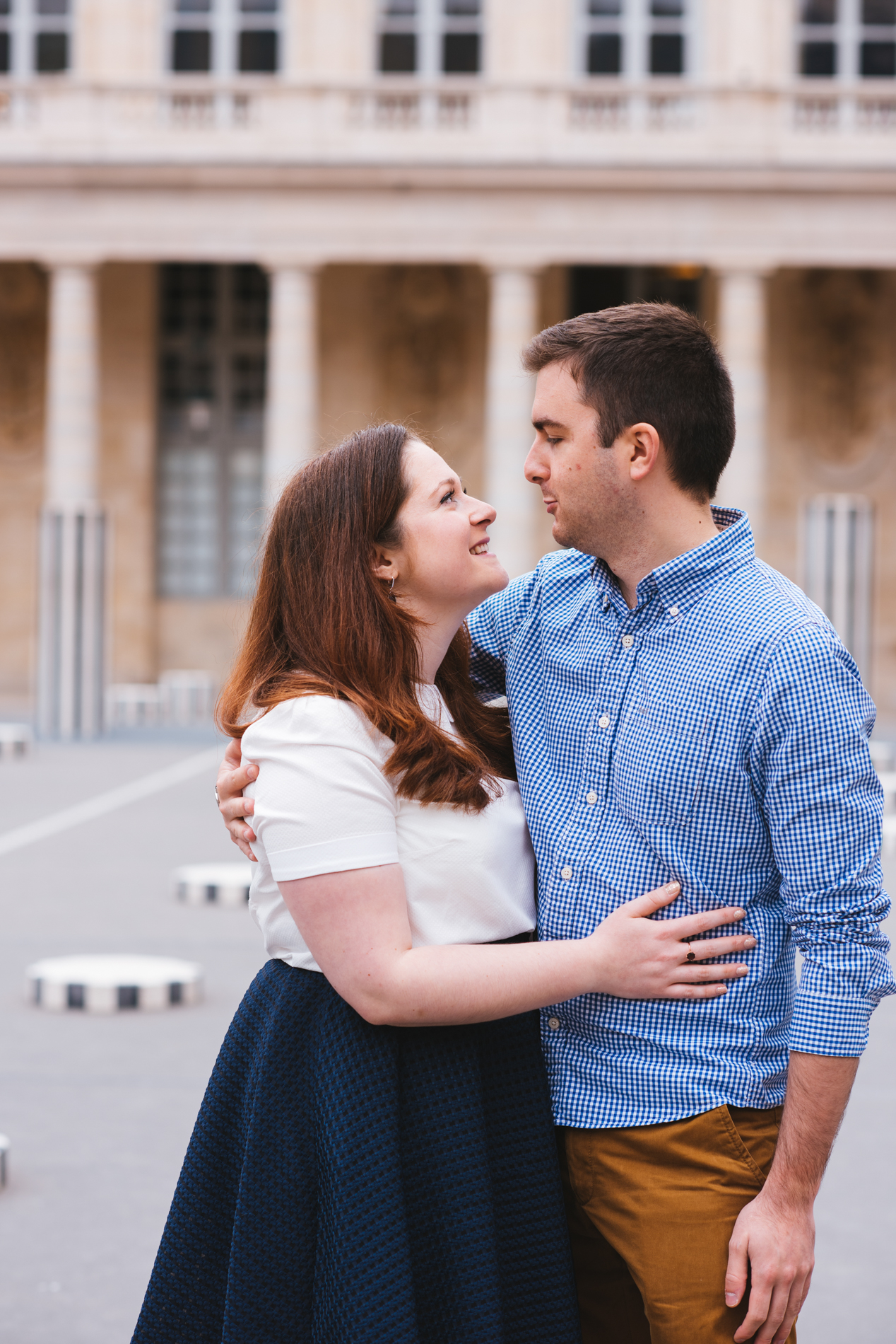 seance-engagement-paris-maldeme-photographe-palais royal-5